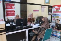 Polres Pacitan pelayanan SKCK hingga jam 01.00 dini hari