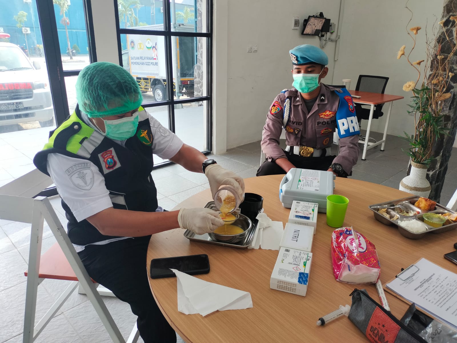 Polres Gresik cek keamanan pangan di SPPG Kemala Bhayangkari