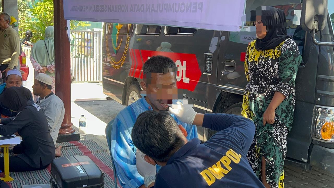 Biddokkes Polda Jatim kumpulkan sampel DNA keluarga korban di ponpes Al-Khoziny