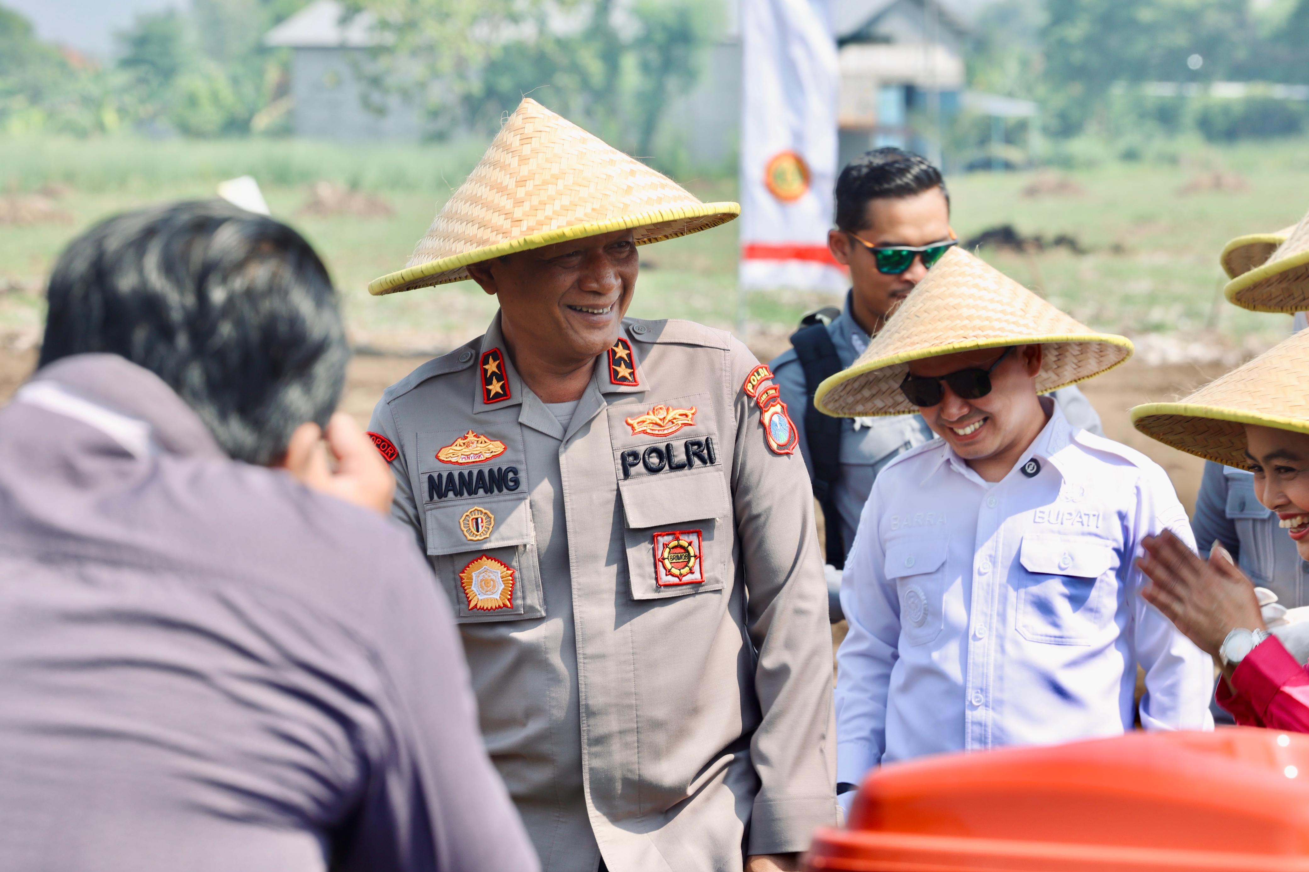 Kapolda Jatim Irjen Pol Drs. Nanang Avianto