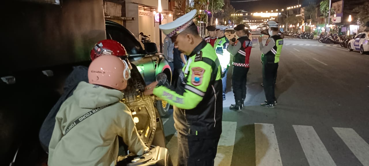 Polres Nganjuk gelar patroli SREG