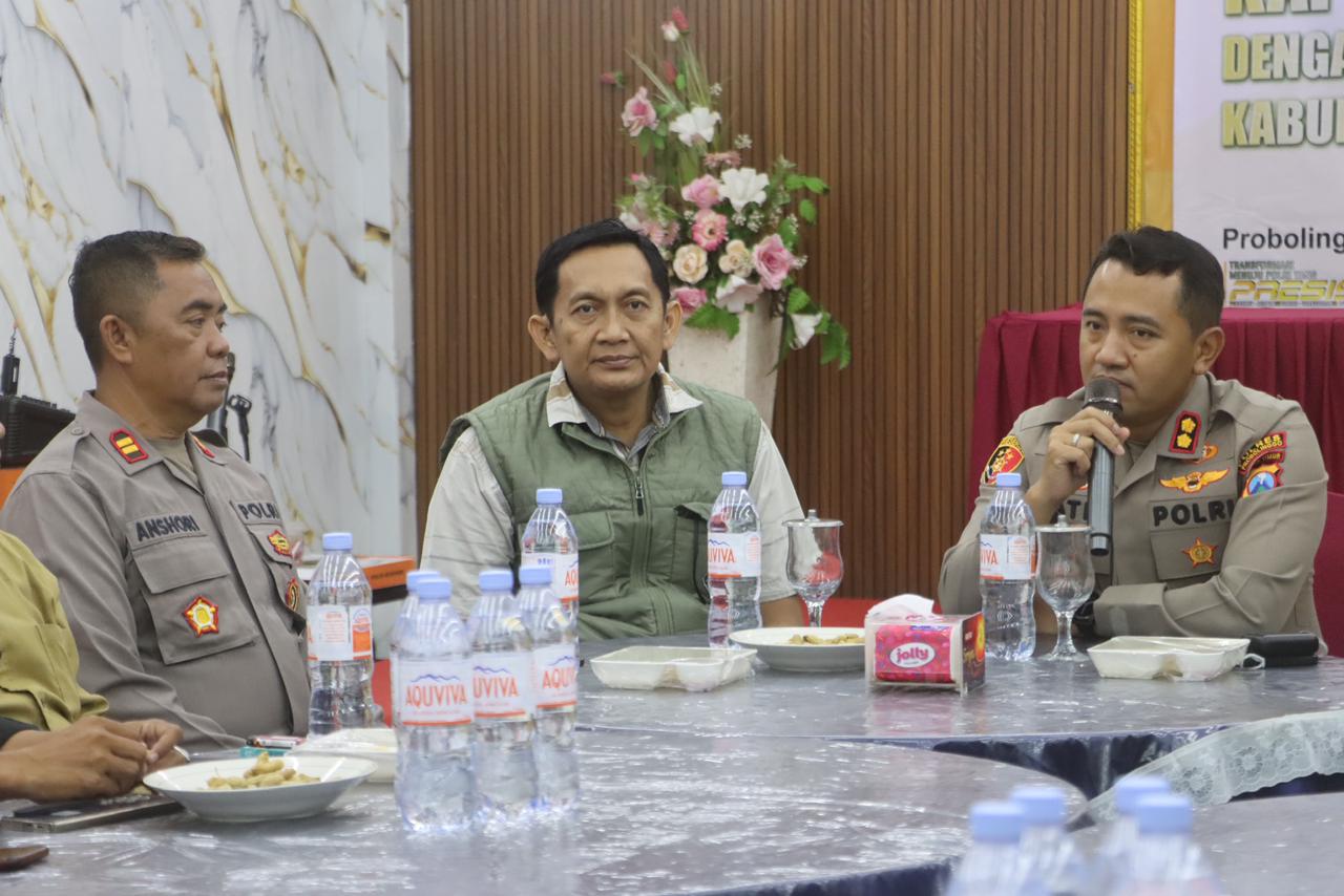 Kapolres Probolinggo AKBP M. Wahyudin Latif bersama PKDI