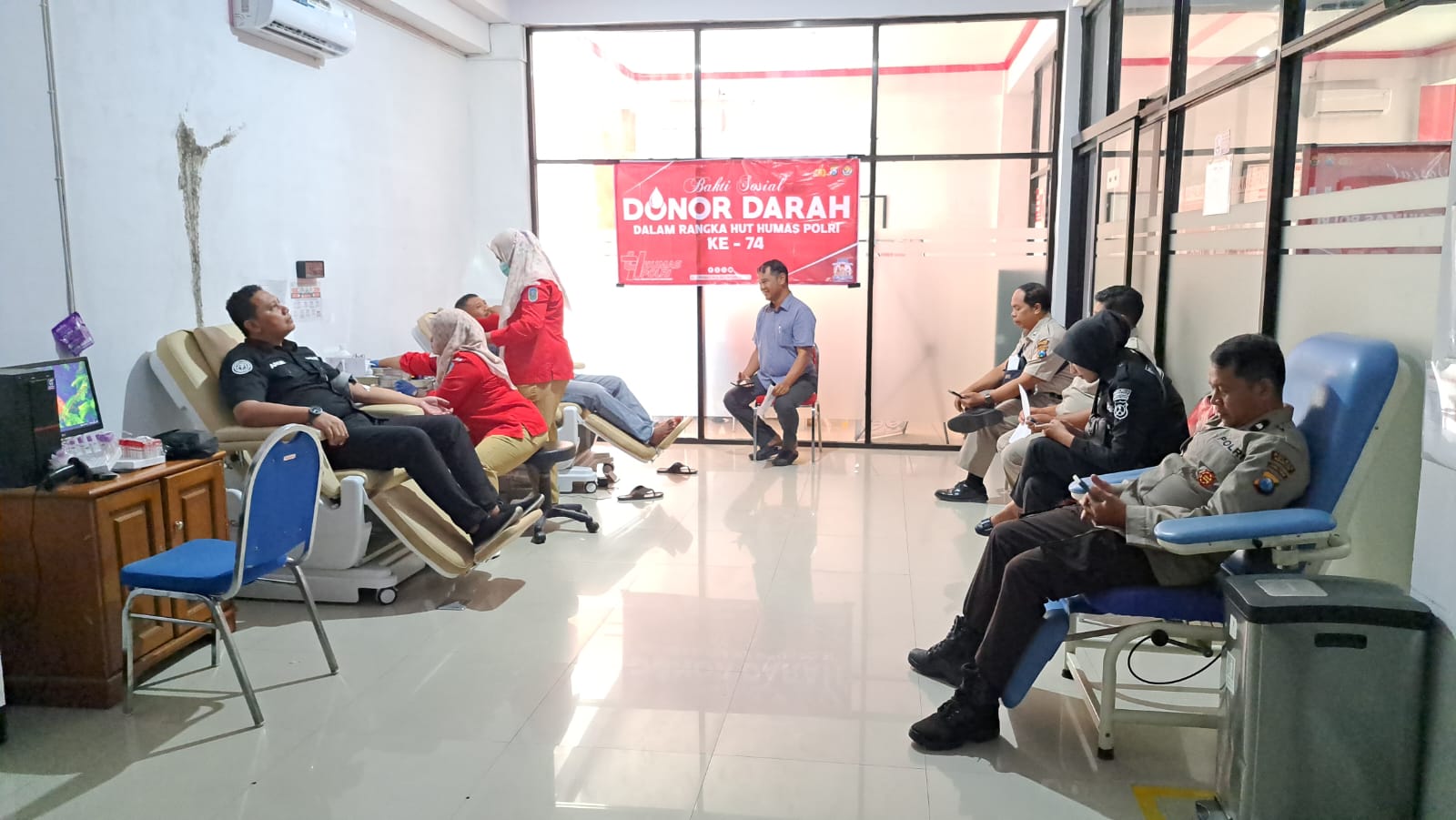 Polres Nganjuk bersama media dan masyarakat gelar Donor Darah