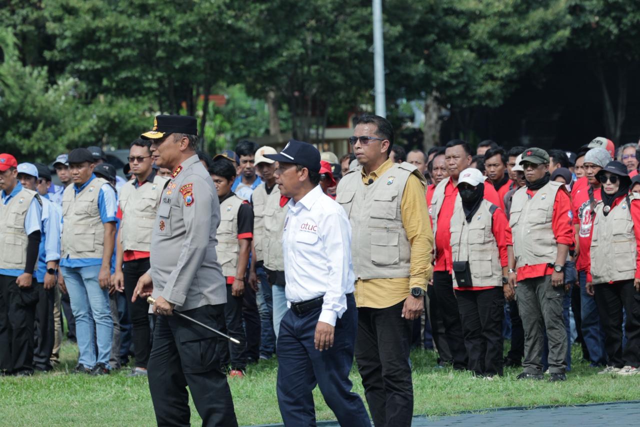 Kapolda Jatim Irjen Pol Drs. Nanang Avianto pimpin Apel Kebangsaan