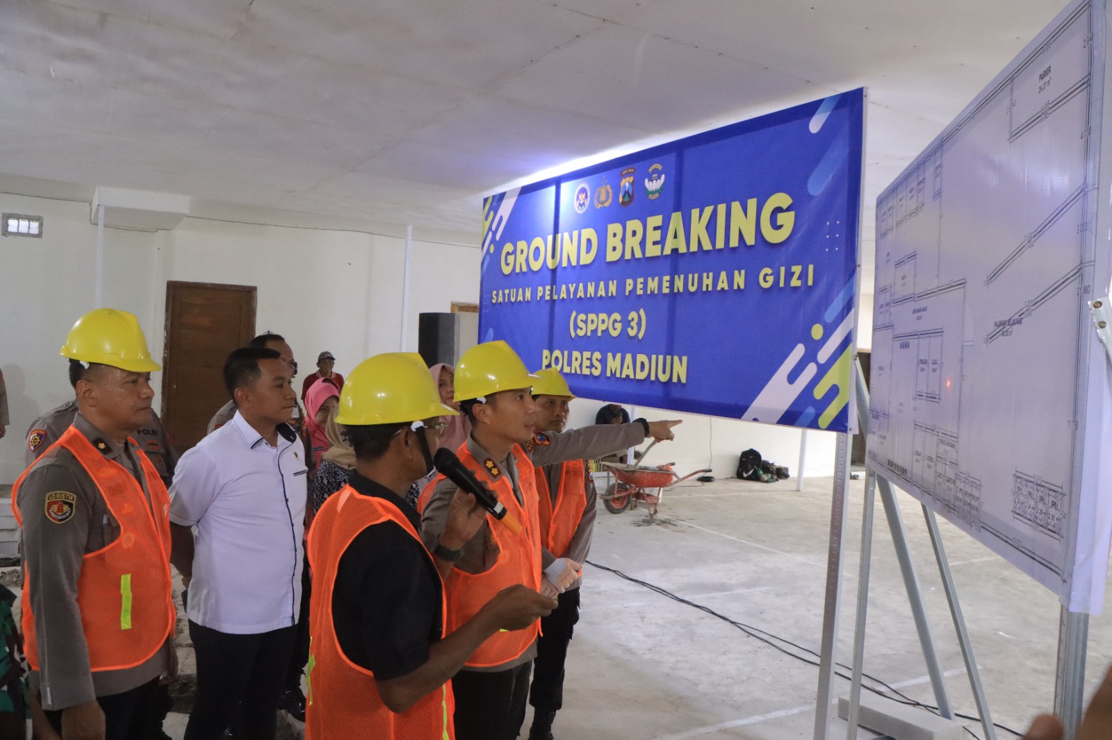 Kapolres Madiun AKBP Kemas Indra Natanegara tinjau lokasi SPPG