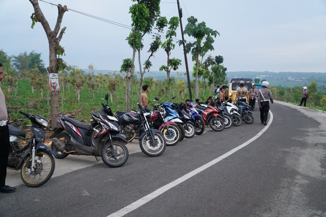 Satlantas Polres Tuban amankan 21 remaja Balap Liar