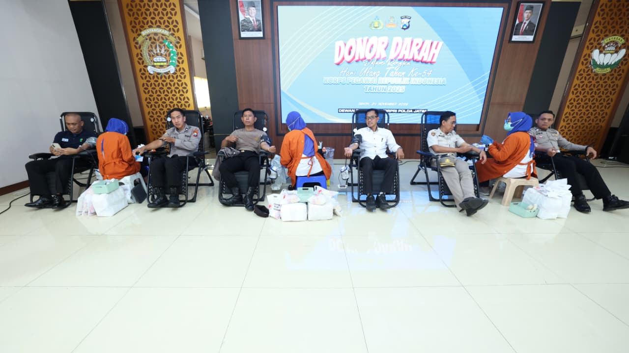 Polda Jatim Gelar Donor Darah