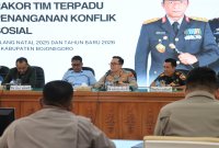 Kapolres Bojonegoro AKBP Afrian Satya Permadi saat gelar rakor jelang nataru