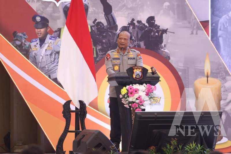 Kapolda Jatim Irjen Pol Drs. Nanang Avianto