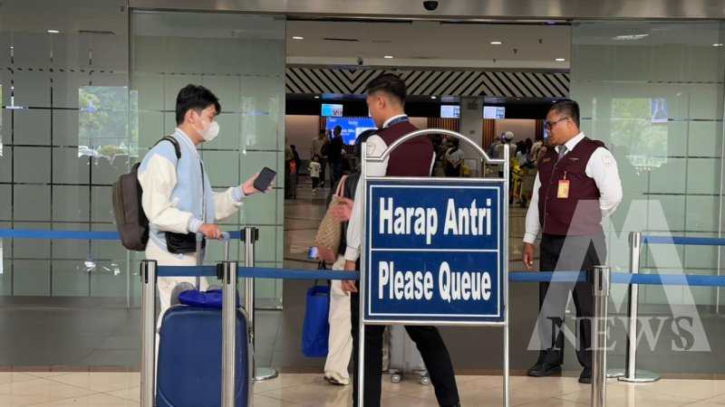 Bandara Juanda layani ribuan penumpang