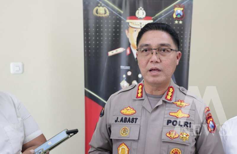 Kabid Humas Polda Jatim Kombespol Jules Abraham Abast