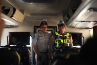Satlantas Polres Gresik rampcheck dan tes urine sopir bus