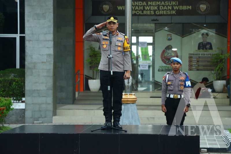 Polres Gresik bersama Forkopimda gelar Patroli Skala Besar, Pastikan Natal Aman