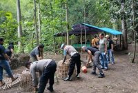 Polres Ponorogo bongkar tempat judi sabung ayam