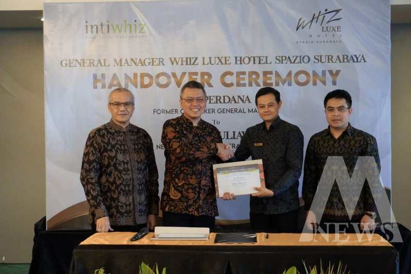 Whiz Luxe Hotel Spazio Surabaya perkenalkan GM baru