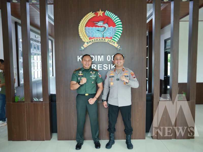 Kapolres Gresik AKBP Ramadhan Nasution bersama Dandim 0817 Gresik Letkol Inf Fadly Subur Karamaha