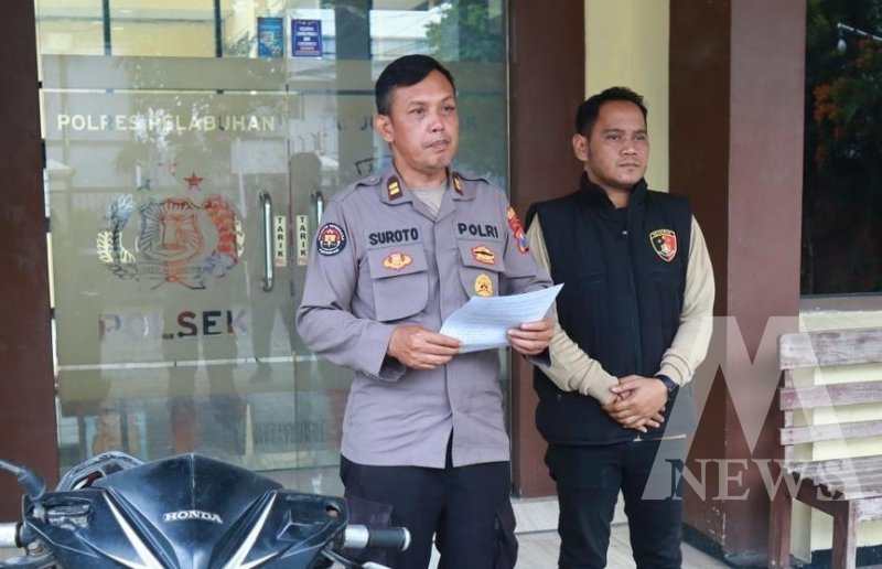 Kasi Humas Polres Pelabuhan Tanjung Perak Surabaya Iptu Suroto berikan keterangan