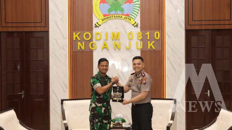 Kapolres Nganjuk AKBP Suria Miftah Irawan kunjungan ke Dandim 0810/Nganjuk Letkol Arh. M. Taufan Yudha Bhakti