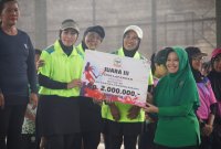 Persit KCK Koorcab Rem 084 di lomba tenis dapat juara 3