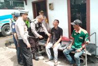 Polres Bondowoso periksa kesehatan sopir bus dan angkutan umum