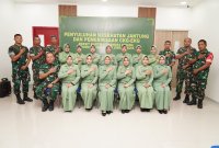 Persit KCK Koorcab Rem 084 dalam acara penyuluhan jantung dan skrining