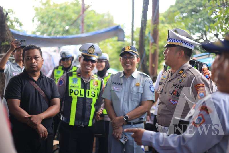 Satlantas Polres Gresik bersama Polda Jatim gelar rampcheck