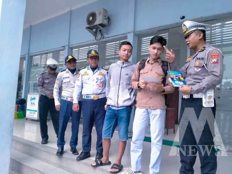 Satlantas Polres Magetan edukasi pengguna jalan raya