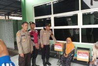 Polres Probolinggo salurkan bansos