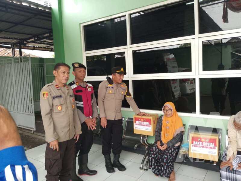 Polres Probolinggo salurkan bansos