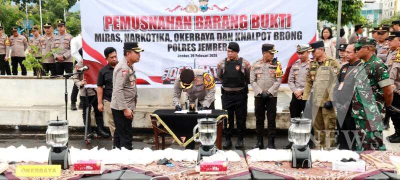 Polres Jember lakukan pemusnahan Miras di bulan Ramadhan