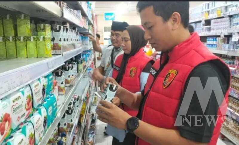 Satgas Pangan Polresta Banyuwangi sidak swalayan