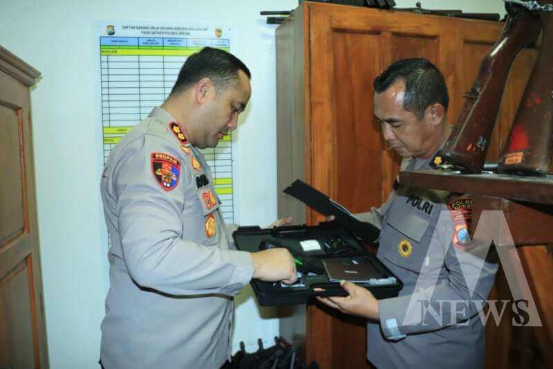 Kapolres Gresik AKBP Ramadhan Nasution sidak senpi