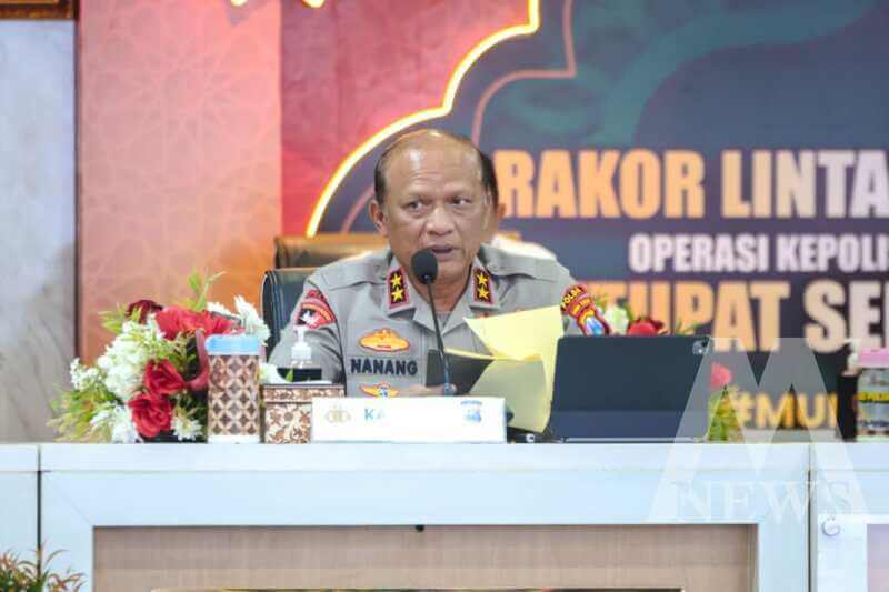 Kapolda Jatim Irjen Pol Drs Nanang Avianto