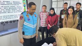 Kapolres Gresik AKBP Ramadhan Nasution saat MOU penerimaan Polri