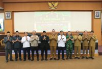 Kapolres Gresik AKBP Ramadhan Nasution saat halal bihalal di kantor DPRD