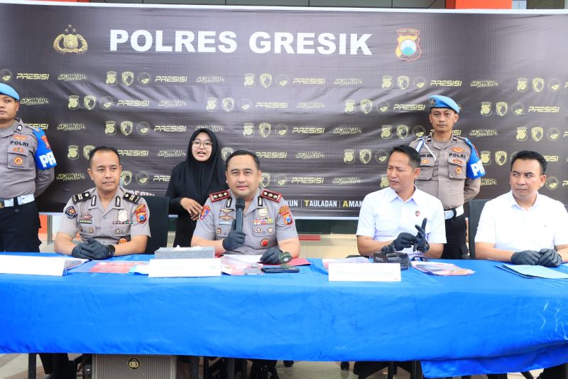 Kapolres Gresik AKBP Ramadhan Nasution saat ungkap kasus Narkoba