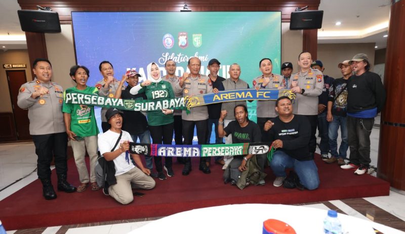 Kapolda Jatim Irjen Pol Drs Nanang Avianto temukan perwakilan Aremania dan Bonek