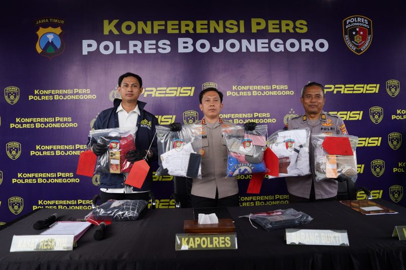 Kapolres Bojonegoro AKBP Afrian Satya Permadi ungkap kasus Pencabulan dan Persetubuhan