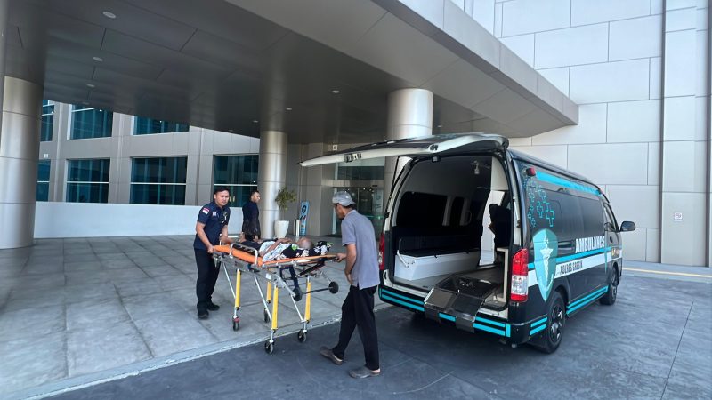 Ambulans gratis Polres Gresik