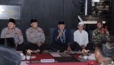 Kapolres Lamongan AKBP Arif Fazlurrahman saat gelar sabuk kamtibmas