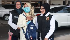 Dirres PPA-PPO Polda Jatim Kombes Pol Ganis Setyaningrum pulangkan PMI asal Malang