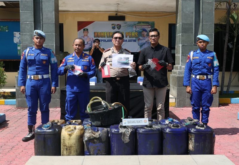Ditpolairud Polda Jatim tangkap tersangka beserta barang buktinya