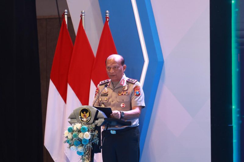 Kapolda Jatim Irjen Pol Drs Nanang Avianto