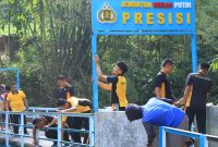 Polres Ngawi perbaiki jembatan Merah Putih Presisi