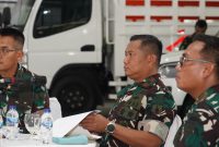 Danrem 084/Bhaskara Jaya Brigjen TNI Kohir saat vicon pembangunan jembatan Garuda