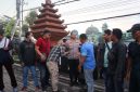 Kapolrestabes Surabaya Kombespol Luthfie Sulistiawan bersama Serikat Pekerja dan Mahasiswa
