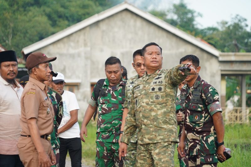 Danrem 084/Bhaskara Jaya Brigjen TNI Kohir kunjungi 3 Desa KDKMP
