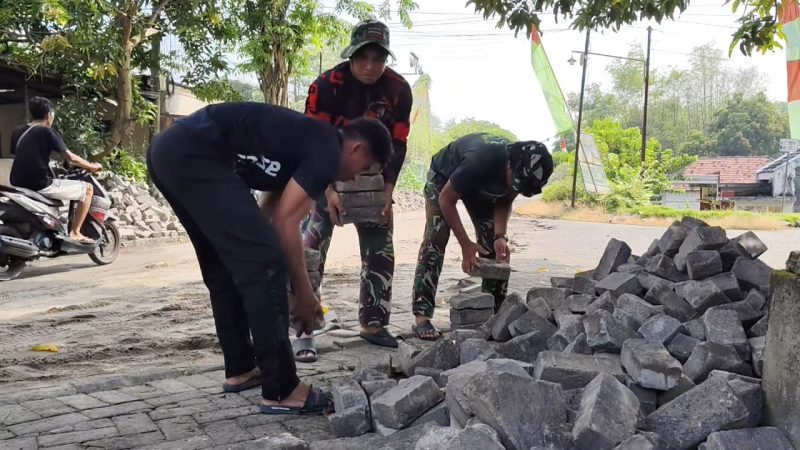 Satgas TMMD pindahkan paling untuk perbaikan infrastruktur