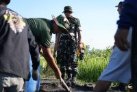 Danrem 084/Bhaskara Jaya Brigjen TNI Kohir tinjau TMMD