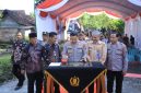 Kapolres Madiun AKBP Kemas Indra Natanegara resmikan jembatan Merah Putih Presisi
